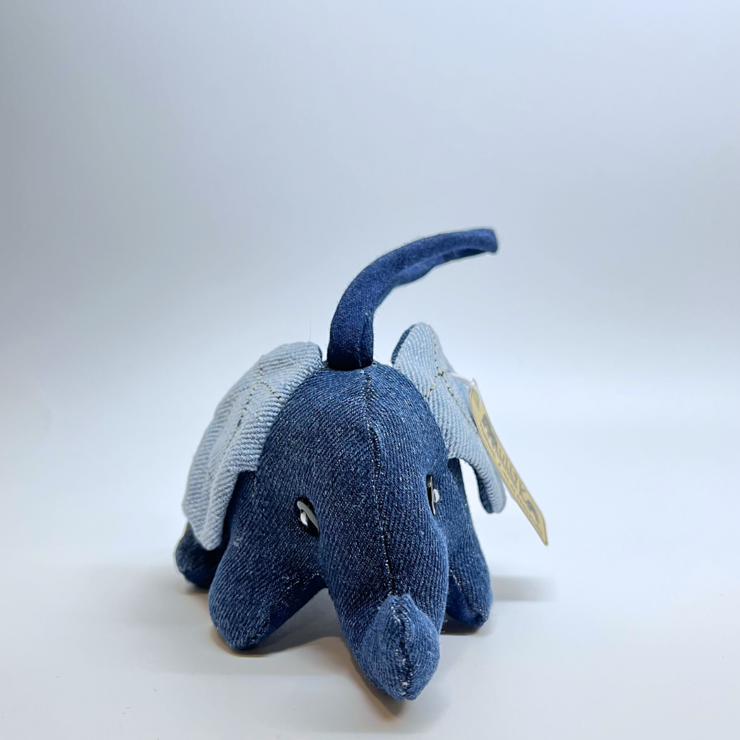 Elephant Keychain Plus